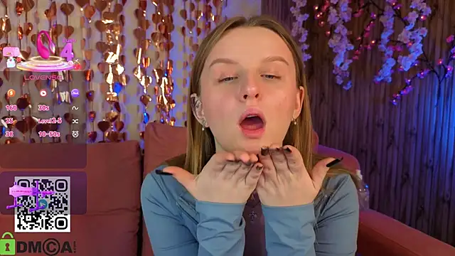 Rina_Panic's cam snapshot