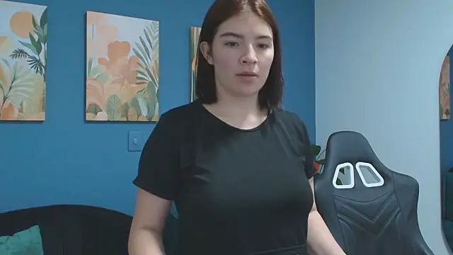 Zamira_Taylor's cam snapshot