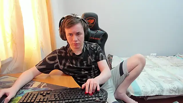 iliaskrislove live sex cam