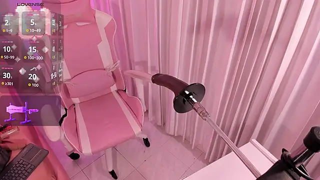 mia_yeager's cam snapshot