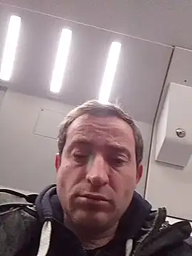 openlegsforyou's cam snapshot