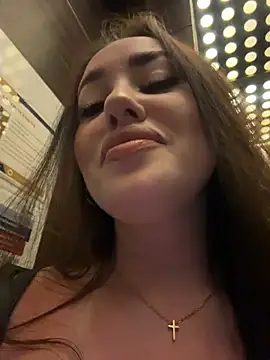 KiraSunshine's cam snapshot