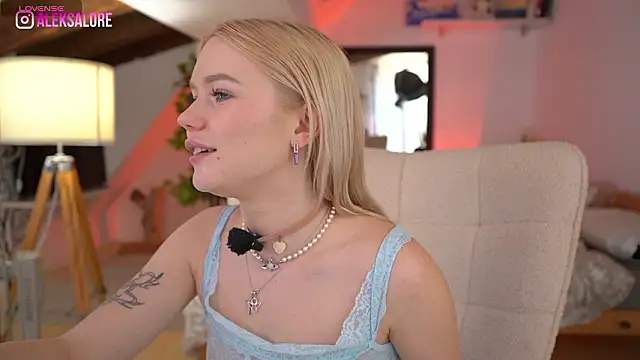 LexieLoree's cam snapshot