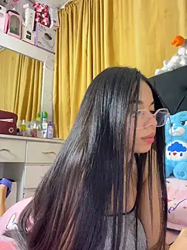 Milleradhara24's cam snapshot