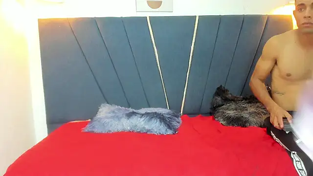 richsexymom live sex cam