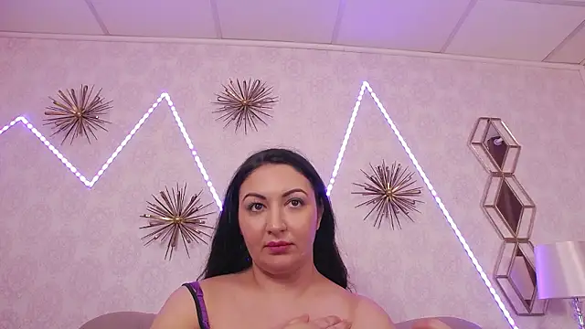 BustyEva_'s cam snapshot