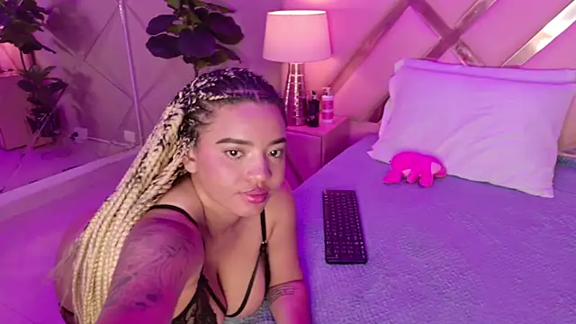 MalaikaBrown's cam snapshot