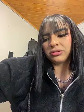 Hilary_pinkk's cam snapshot