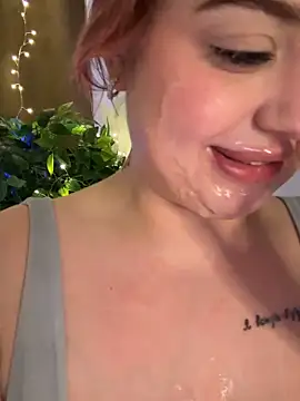 KellyMoors's cam snapshot