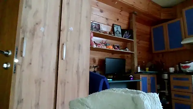 Little_shygirl's cam snapshot