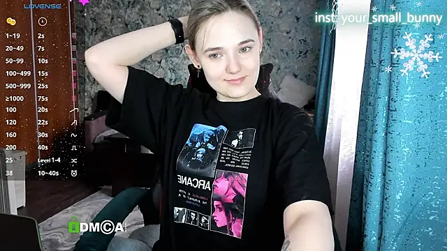 Your_small_bunny live sex cam