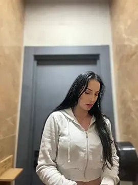 Roxana-Sexy live sex cam