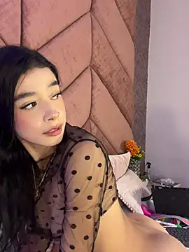 ChloeRosses's cam snapshot