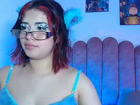 Raven_Goth8's cam snapshot