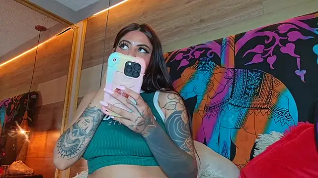 Cori_Paige's cam snapshot