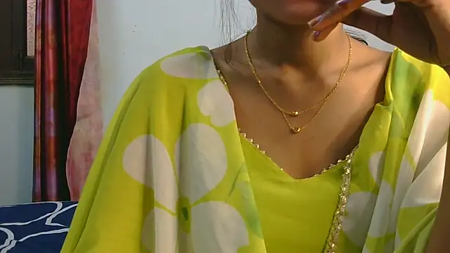 Aarti_misty71 live sex cam