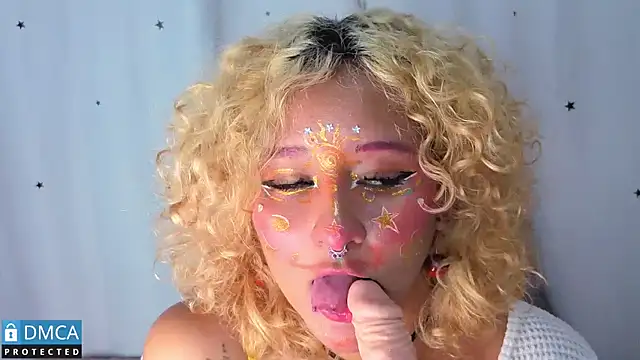 ahsly_Zam's cam snapshot