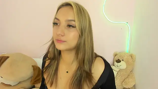 Kiikilove149's cam snapshot