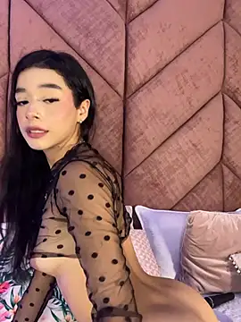 ChloeRosses's cam snapshot