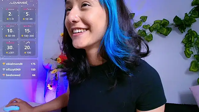 tati_cardenas's cam snapshot