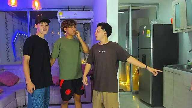 Houseofwarrios live sex cam