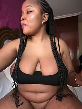 Sexybubblebuttt live sex cam