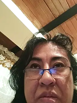 emilymoore34's cam snapshot