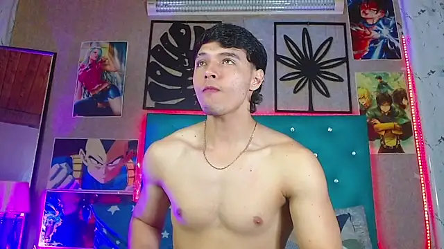 LiamAndrewzz live sex cam