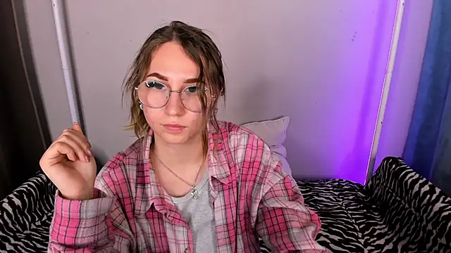 AsyaPink's cam snapshot