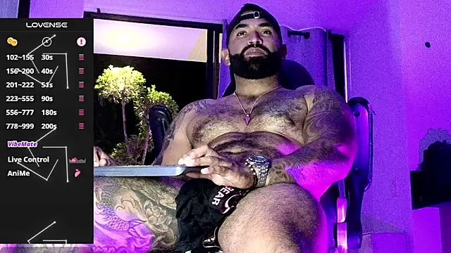 Max-prada live sex cam