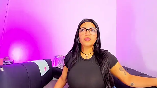 evelisse_'s cam snapshot