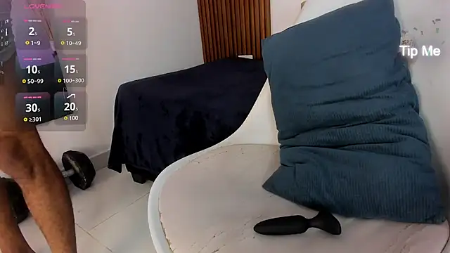 Julian_Dark_ live sex cam