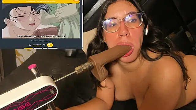 CoralineSanchez live sex cam