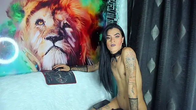 ZAMMIRA live sex cam