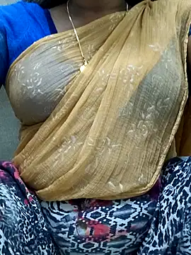 MaaliiiPonuTamil live sex cam