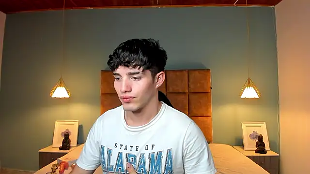 AlejooTwink live sex cam