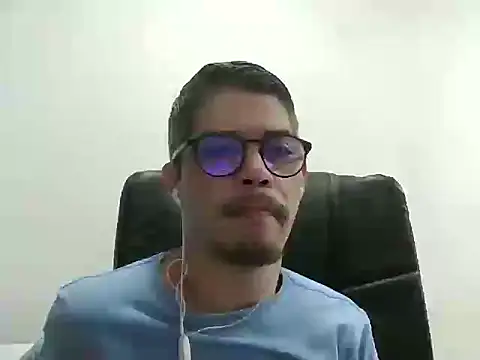 DiGabriel's cam snapshot