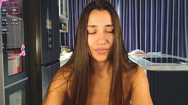 hot_ass_18's cam snapshot