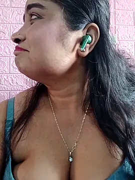 hornyriyanka's cam snapshot