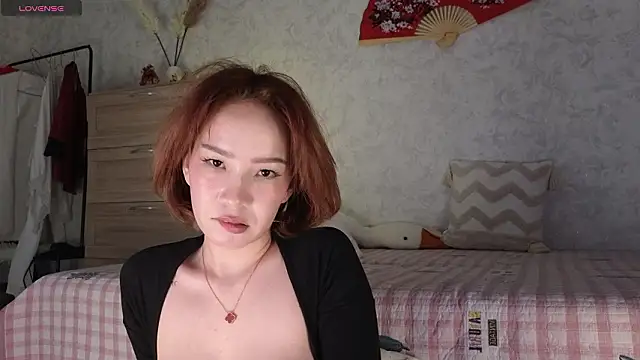 saya_li11's cam snapshot