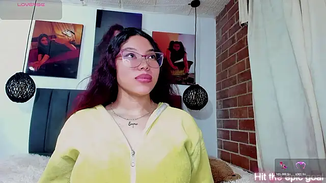 kyliejenner_hot's cam snapshot