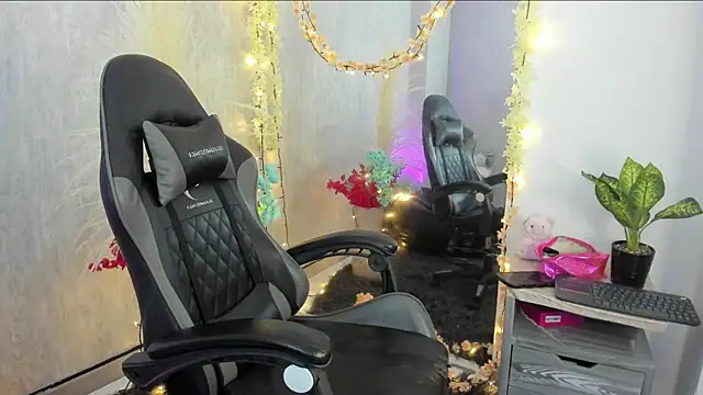 ValerySilva's cam snapshot