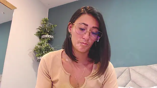 SharisWillian's cam snapshot