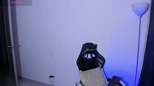 Iamdylan777 live sex cam