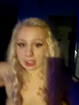 VirginDaisy's cam snapshot