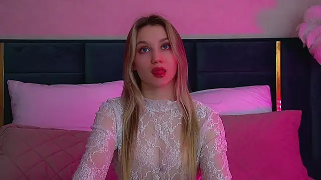 StacyEvances's cam snapshot