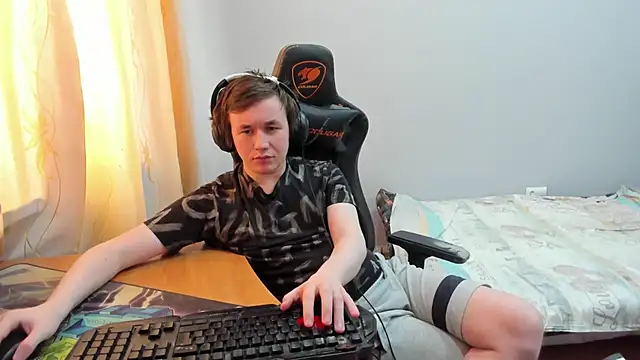 iliaskrislove live sex cam