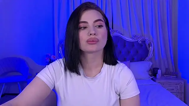 AdrianaTorres live sex cam