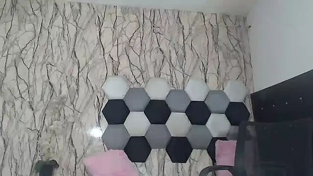 AntonellaBlanc's cam snapshot