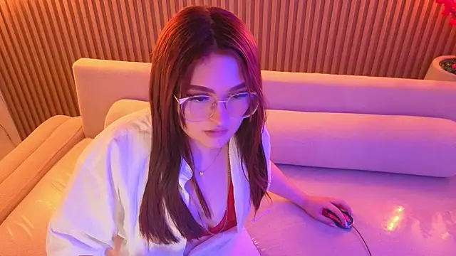 adisson_tp's cam snapshot